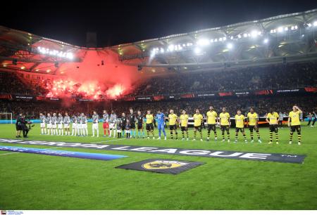 EL04-AEK-OM 14.jpg
